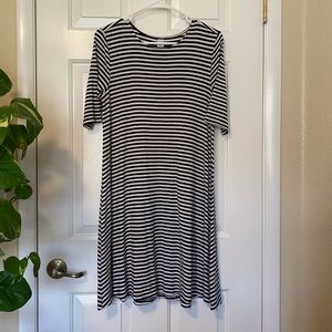Old Navy Black and White Striped Dress